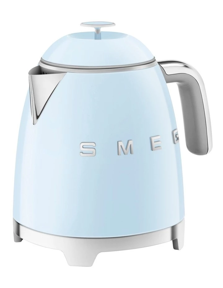Promo ๐งจ Outlet ๐ Smeg 50's Style Mini Kettle Pastel Blue KLF05PBAU โ๏ธ โ๏ธ 3 Promo ๐งจ Outlet ๐ Smeg 50's Style Mini Kettle Pastel Blue KLF05PBAU โ๏ธ โ๏ธ - Image 3
